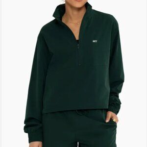 Set Active Nylon Half Zip Windbreaker in Hideaway Size Small NWT